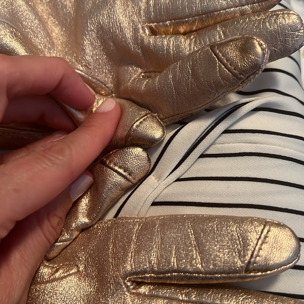 UGG tech friendly gloves small - Picture 6 of 6